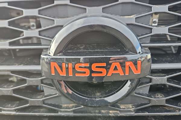 2025 Nissan Navara PRO-4X D23 4X4