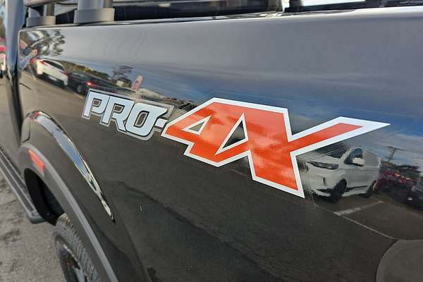 2025 Nissan Navara PRO-4X D23 4X4
