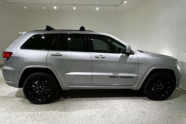 2020 Jeep Grand Cherokee Night Eagle WK