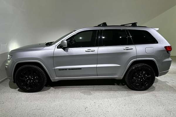 2020 Jeep Grand Cherokee Night Eagle WK
