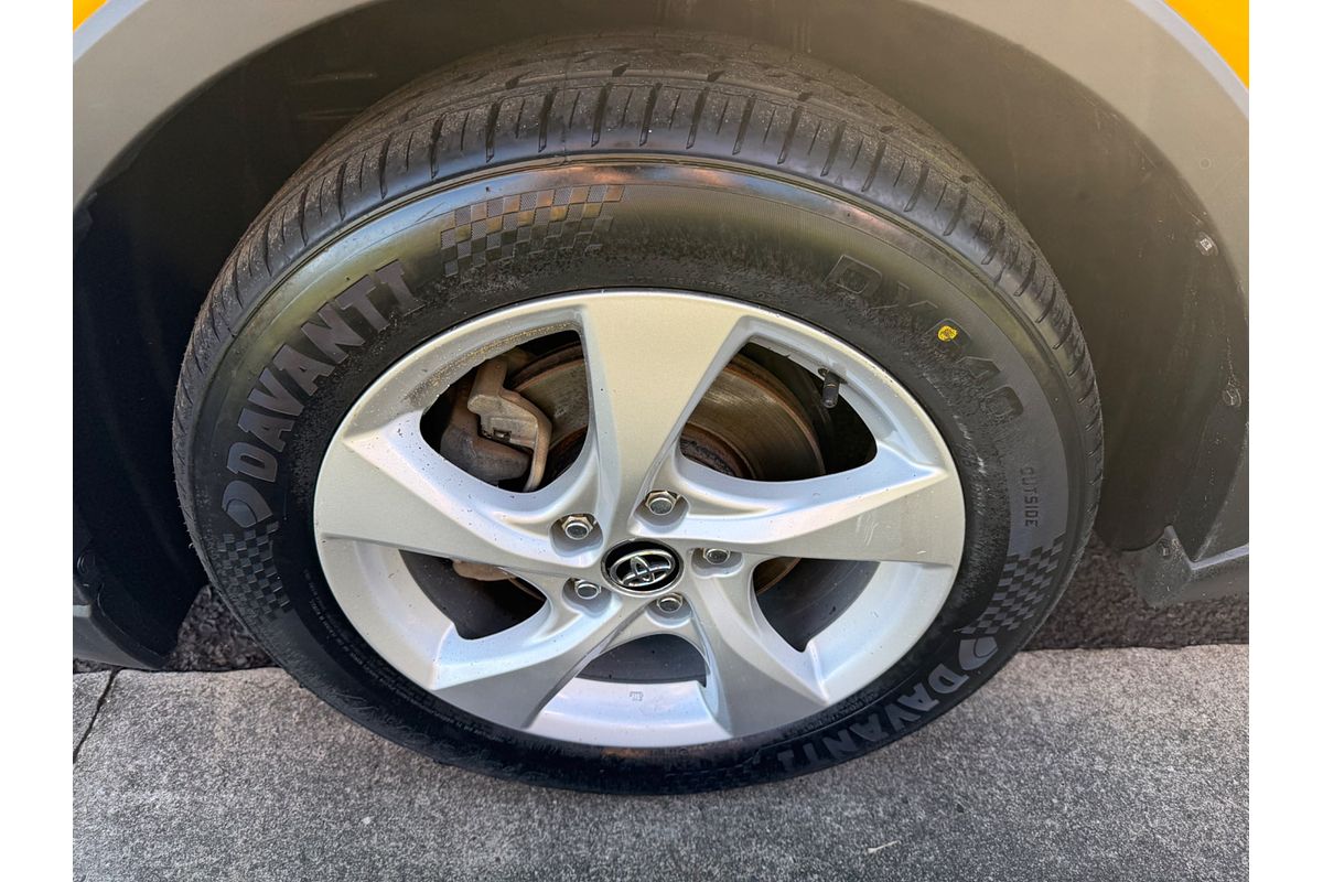 2017 Toyota C-HR  NGX50R