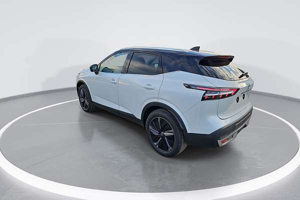 2025 Nissan QASHQAI Ti J12