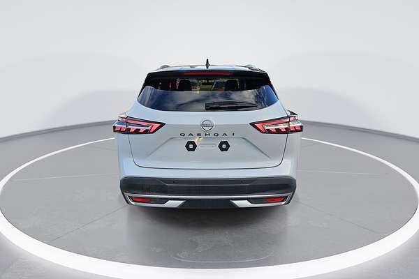 2025 Nissan QASHQAI Ti J12