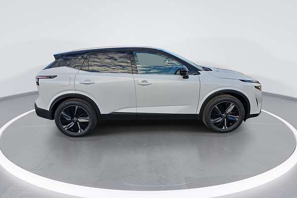 2025 Nissan QASHQAI Ti J12