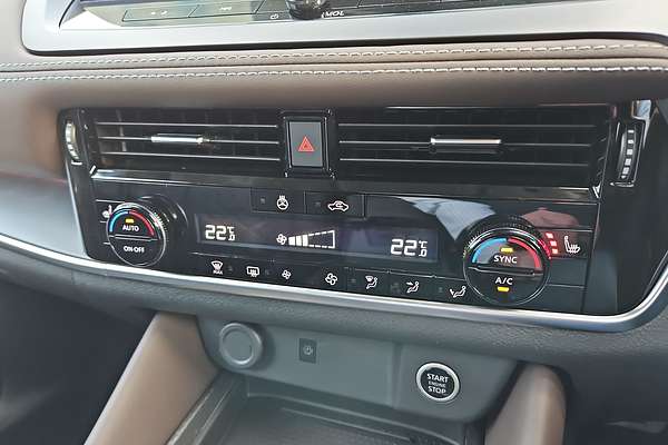 2025 Nissan QASHQAI Ti J12