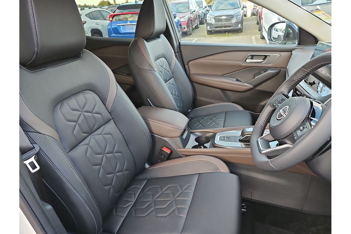 2025 Nissan QASHQAI Ti J12