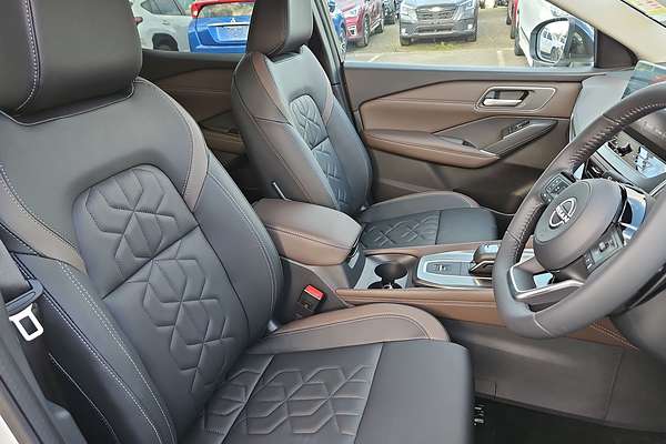 2025 Nissan QASHQAI Ti J12