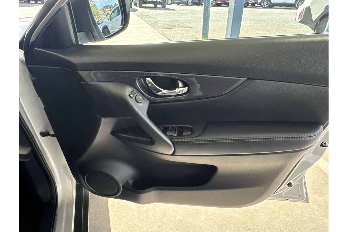 2021 Nissan X-TRAIL ST T32