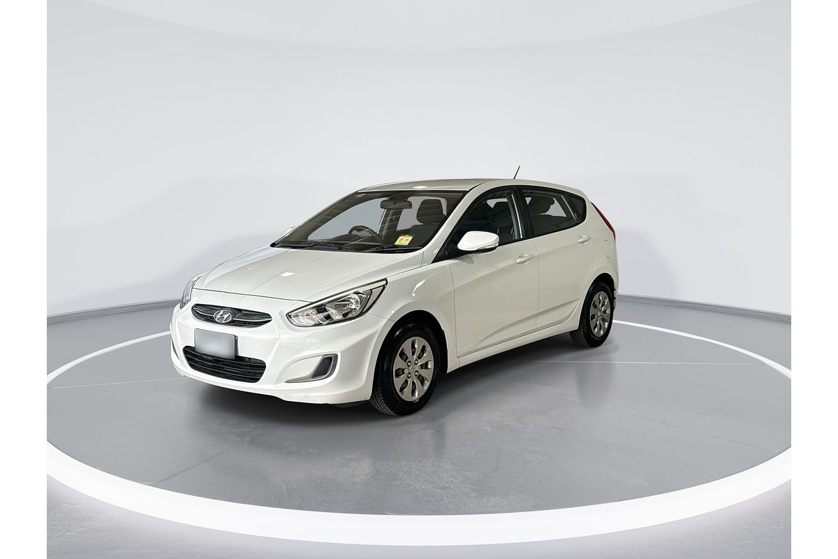 2017 Hyundai Accent Active RB4