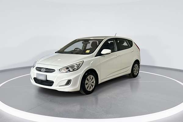 2017 Hyundai Accent Active RB4