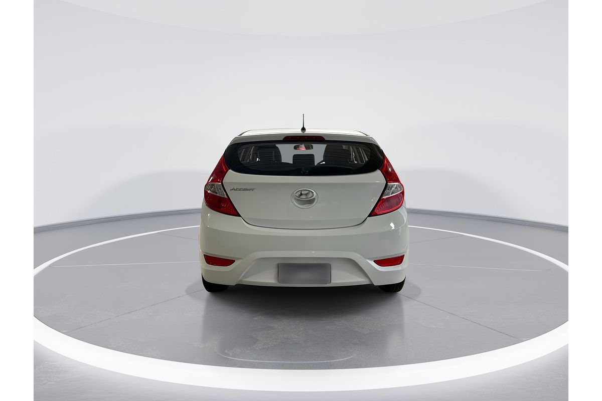 2017 Hyundai Accent Active RB4