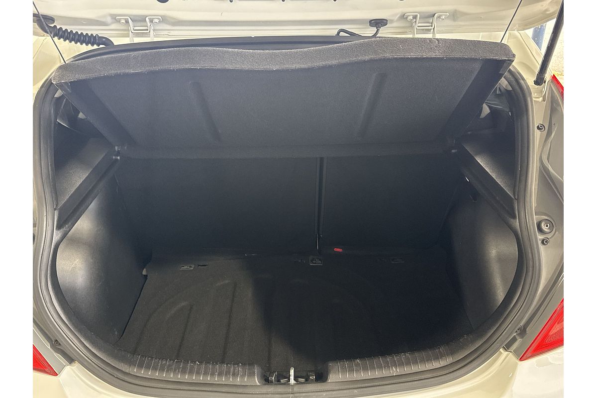 2017 Hyundai Accent Active RB4