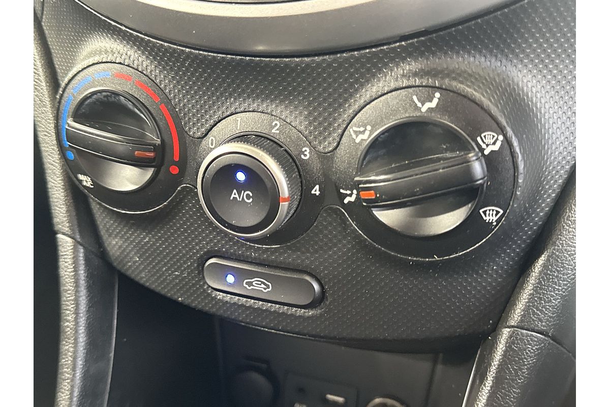 2017 Hyundai Accent Active RB4