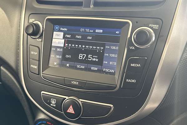 2017 Hyundai Accent Active RB4