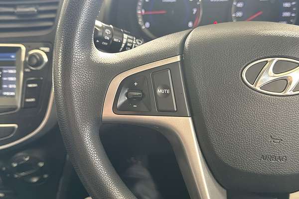 2017 Hyundai Accent Active RB4