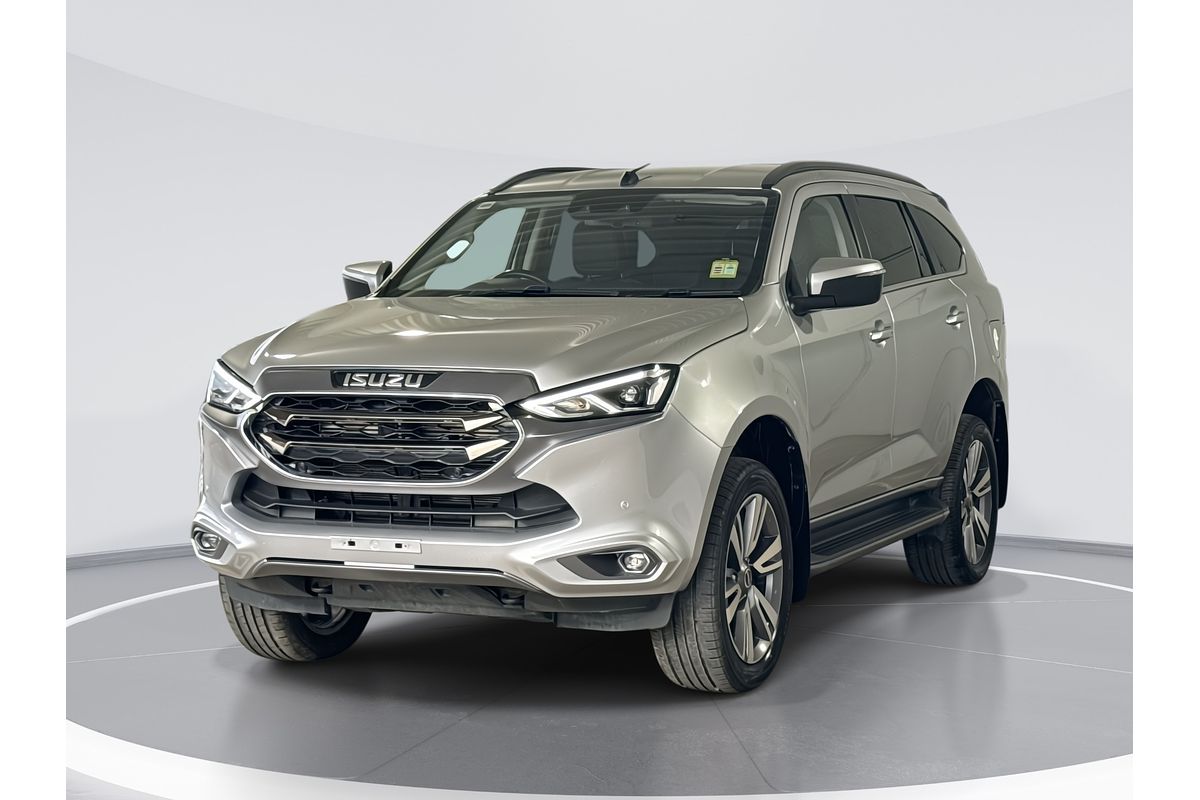 2023 Isuzu MU-X LS-T