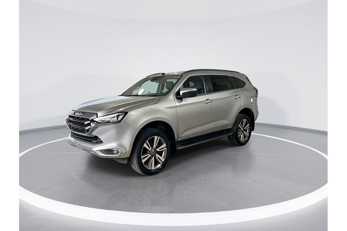 2023 Isuzu MU-X LS-T
