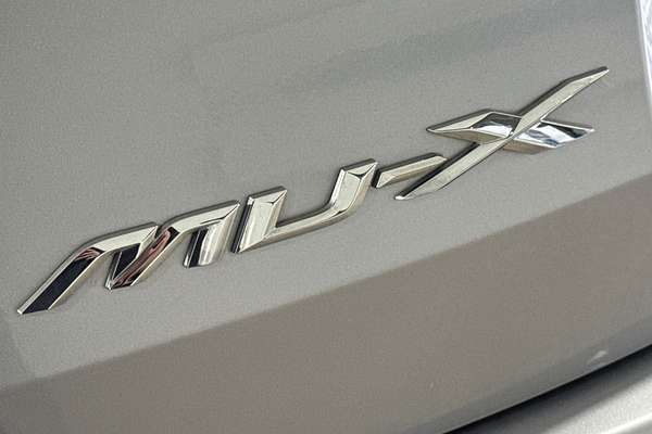 2023 Isuzu MU-X LS-T