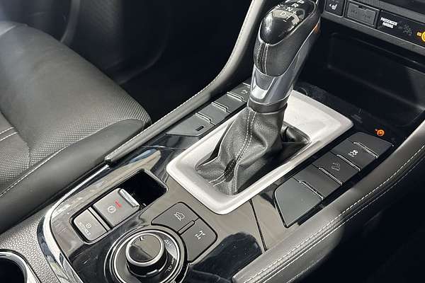 2023 Isuzu MU-X LS-T