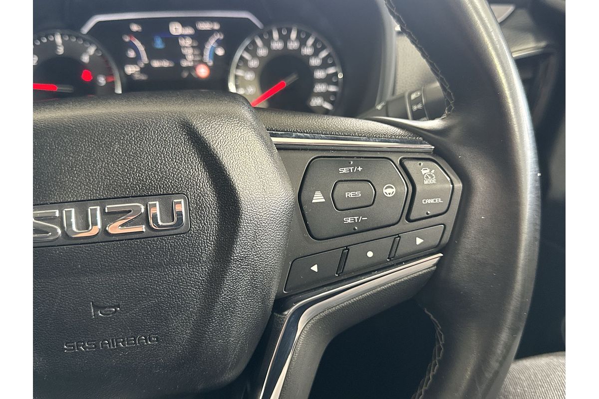 2023 Isuzu MU-X LS-T