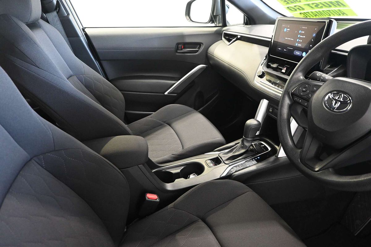 2023 Toyota Corolla Cross GX MXGA10R