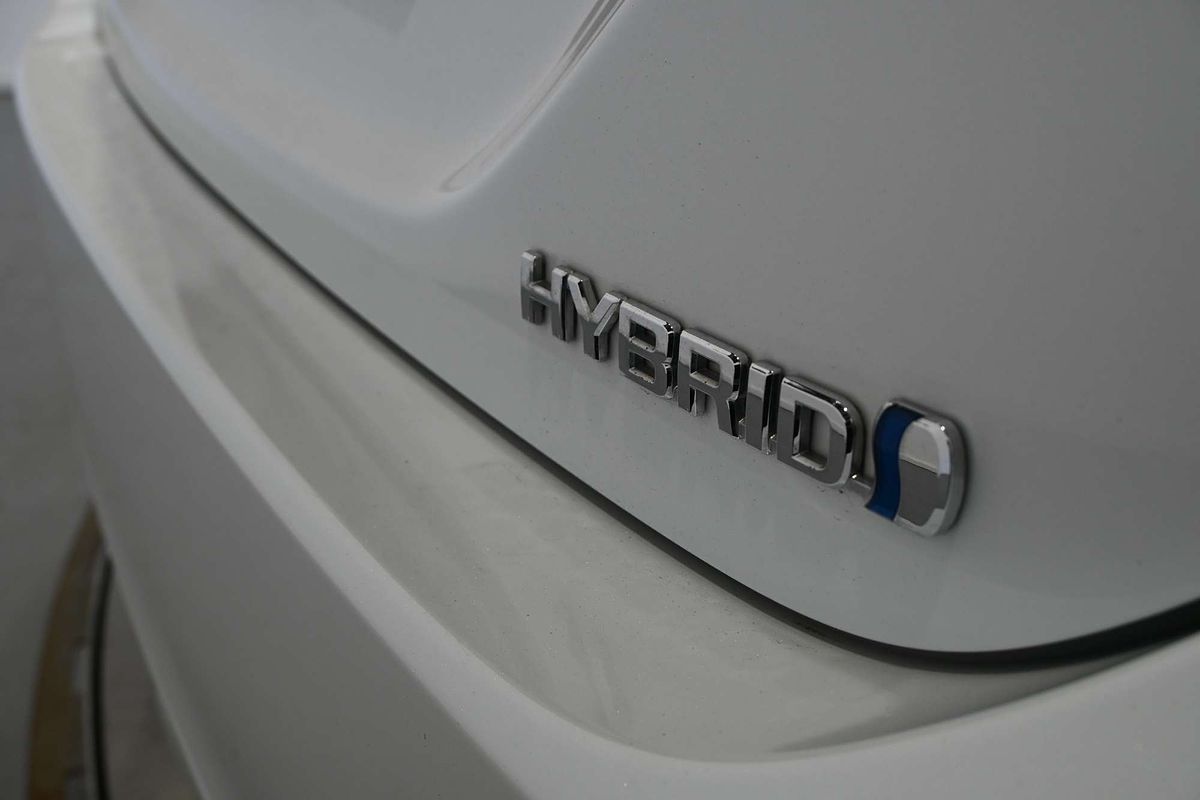 2020 Toyota Camry Ascent Sport AXVH71R