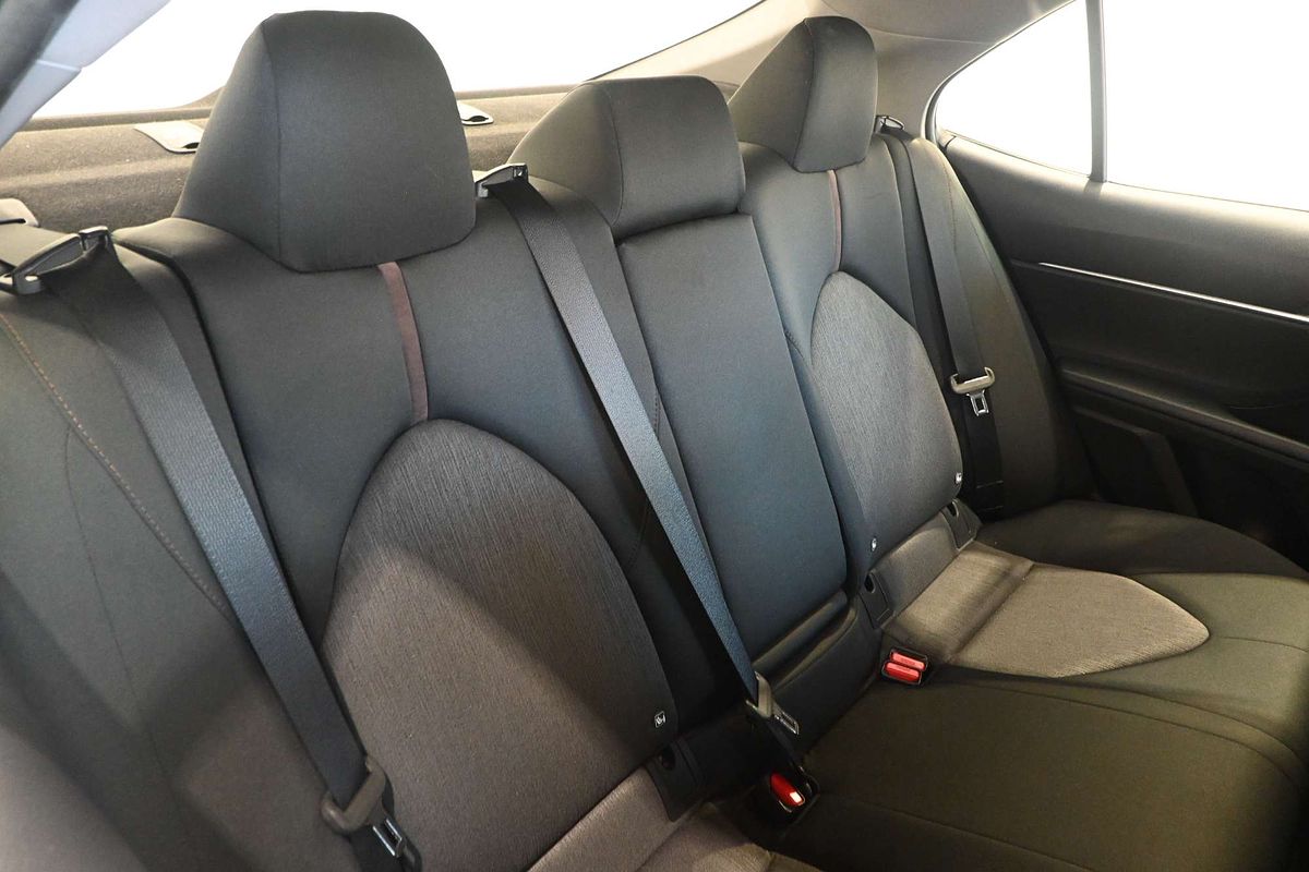 2020 Toyota Camry Ascent Sport AXVH71R