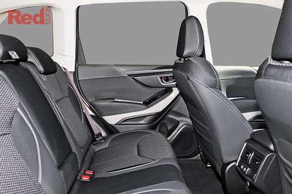 2025 Subaru Forester 2.5i Premium S5