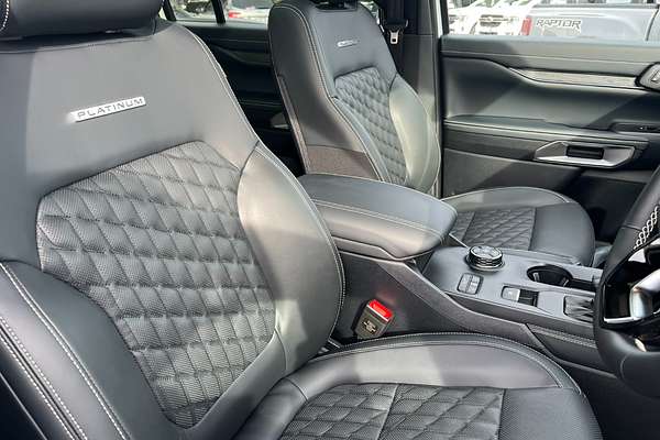 2025 Ford Everest Platinum 3.0L