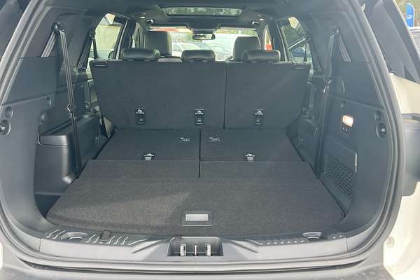 2025 Ford Everest Platinum 3.0L
