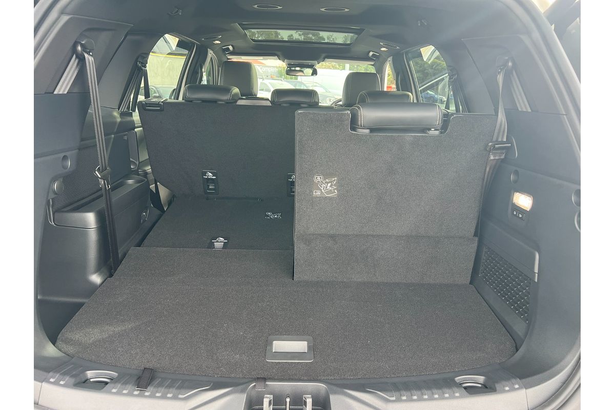 2025 Ford Everest Platinum 3.0L