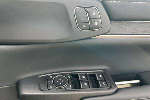 2025 Ford Everest Platinum 3.0L