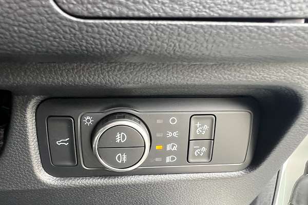 2025 Ford Everest Platinum 3.0L