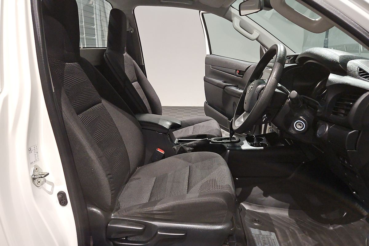 2023 Toyota Hilux SR GUN126R 4X4