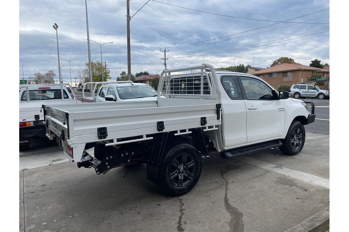 2024 Toyota Hilux SR GUN126R 4X4