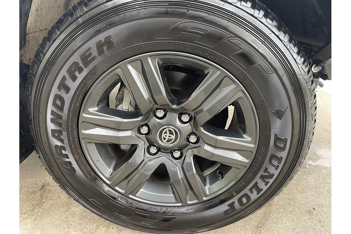 2024 Toyota Hilux SR GUN126R 4X4