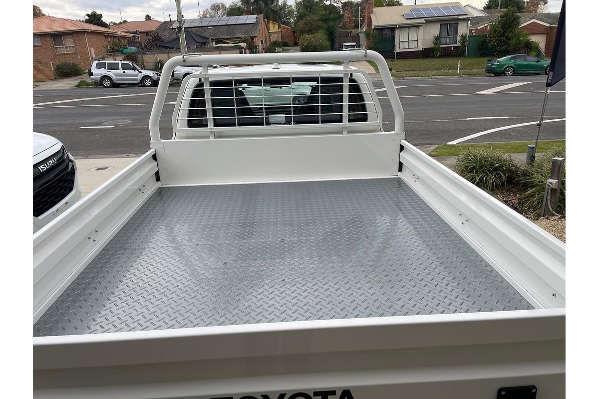 2024 Toyota Hilux SR GUN126R 4X4