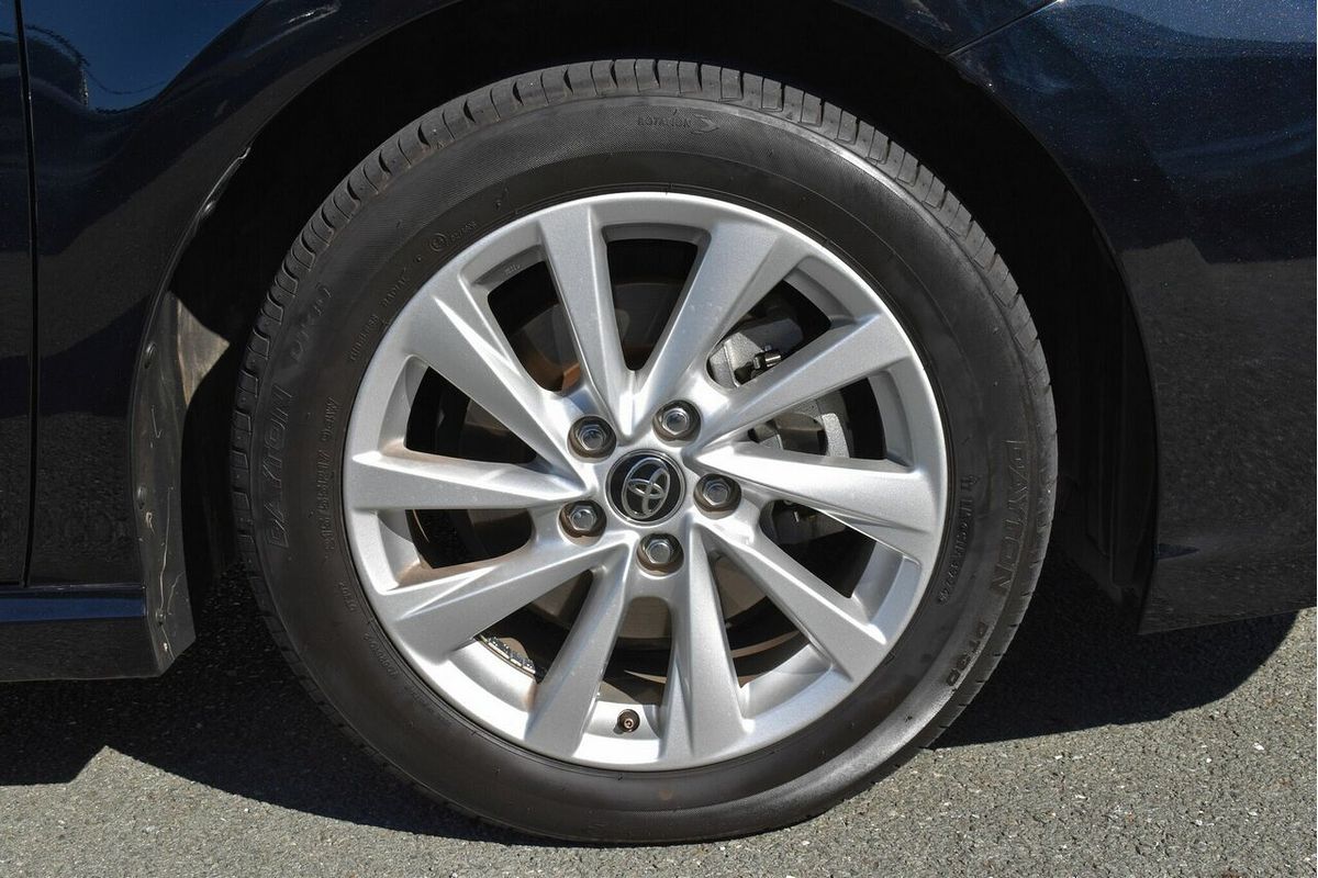 2021 Toyota Camry Ascent Sport Hybrid Axvh70R