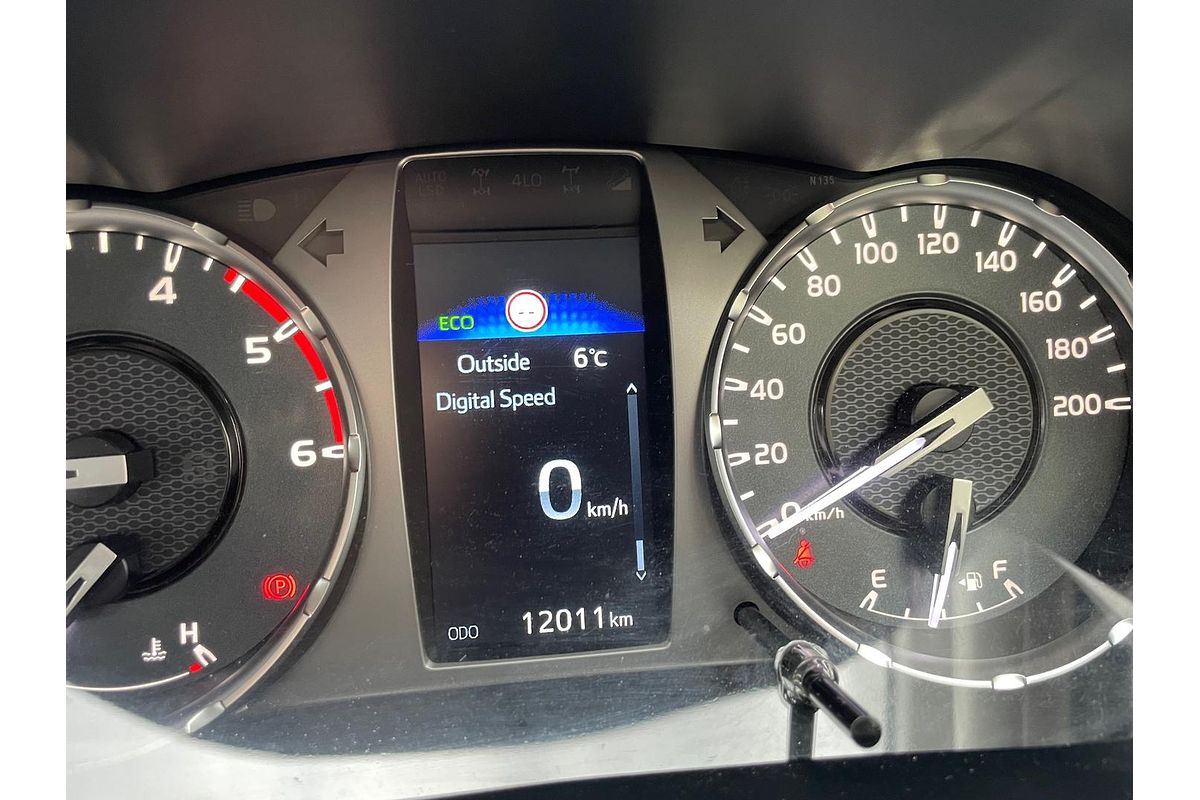 2024 Toyota Hilux SR GUN126R 4X4