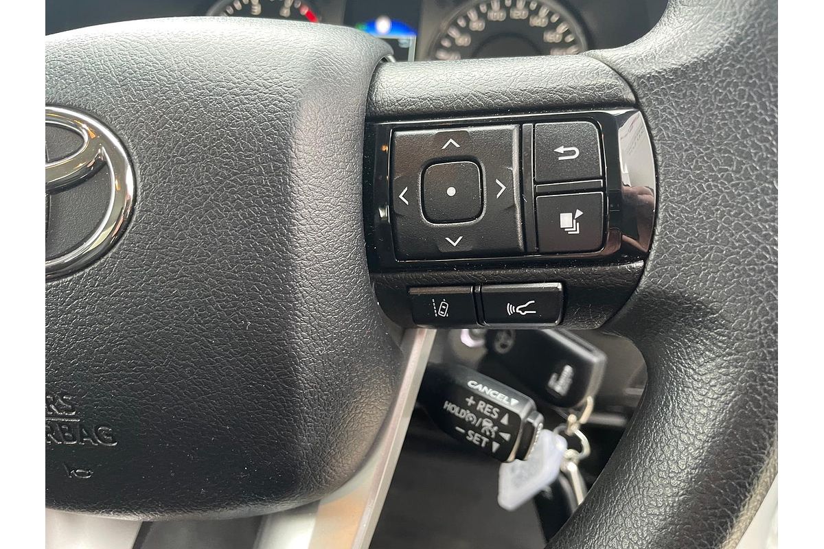 2024 Toyota Hilux SR GUN126R 4X4
