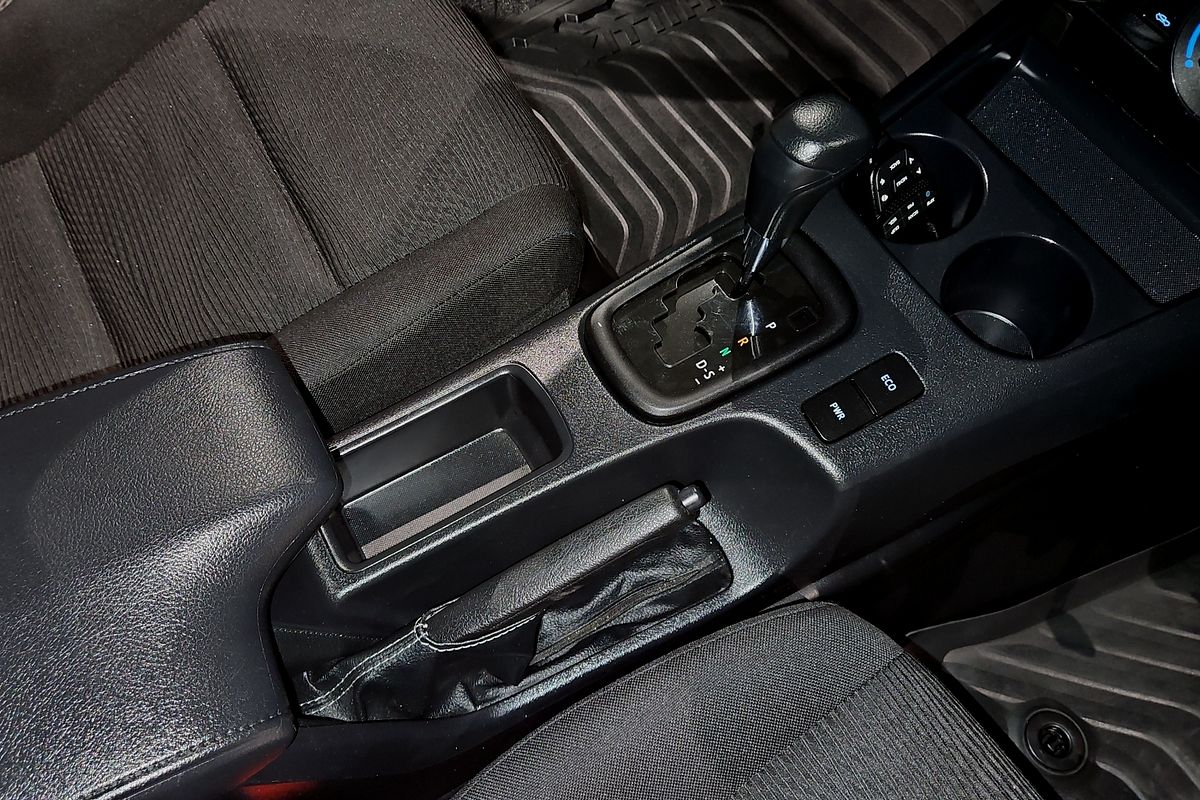 2023 Toyota Hilux SR GUN126R 4X4