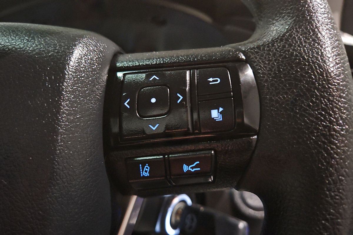 2023 Toyota Hilux SR GUN126R 4X4