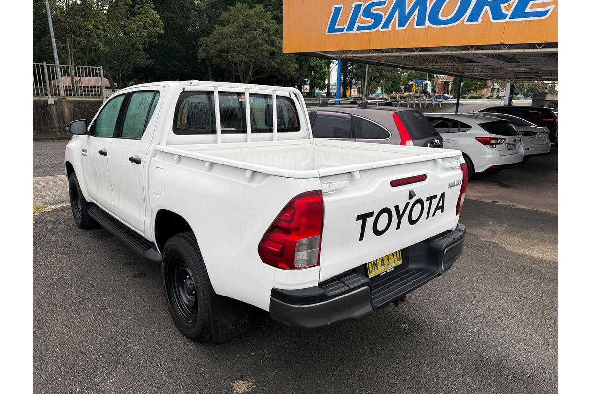 2017 Toyota Hilux SR GUN126R 4X4