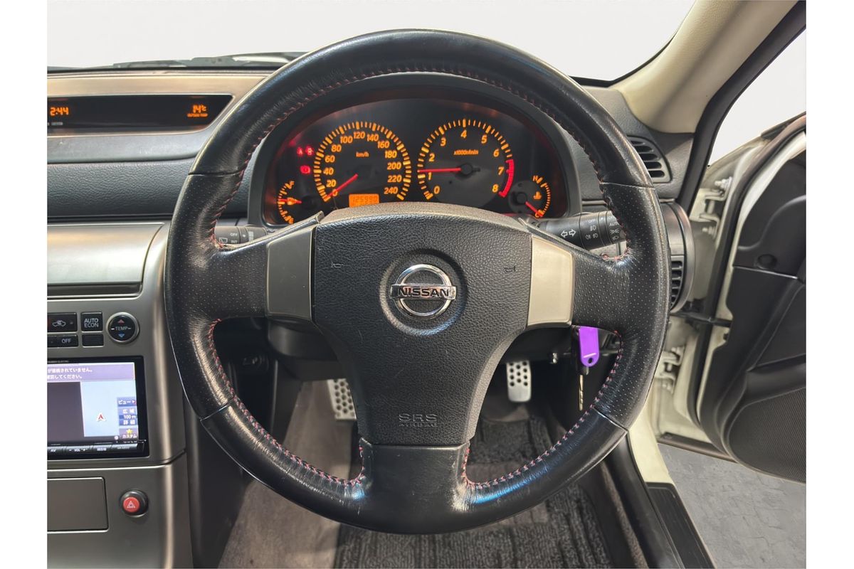 2004 Nissan Stagea Axis 350S