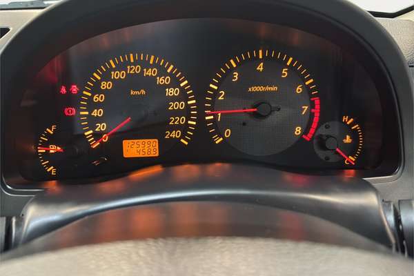 2004 Nissan Stagea Axis 350S