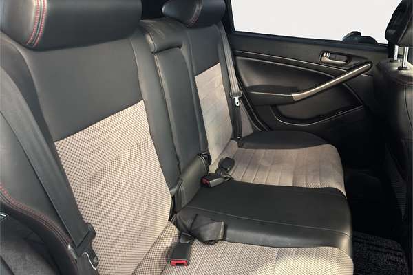 2004 Nissan Stagea Axis 350S