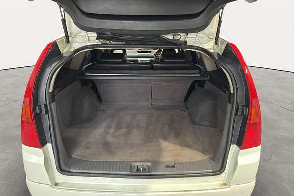 2004 Nissan Stagea Axis 350S