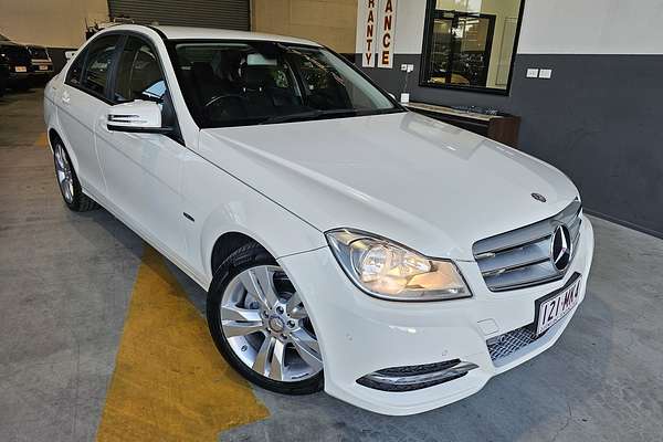 2012 Mercedes-Benz C-Class C200 BlueEFFICIENCY Elegance W204