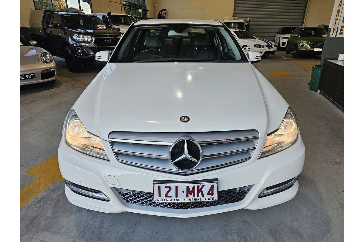 2012 Mercedes-Benz C-Class C200 BlueEFFICIENCY Elegance W204