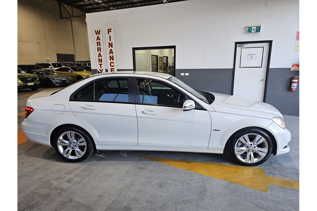 2012 Mercedes-Benz C-Class C200 BlueEFFICIENCY Elegance W204